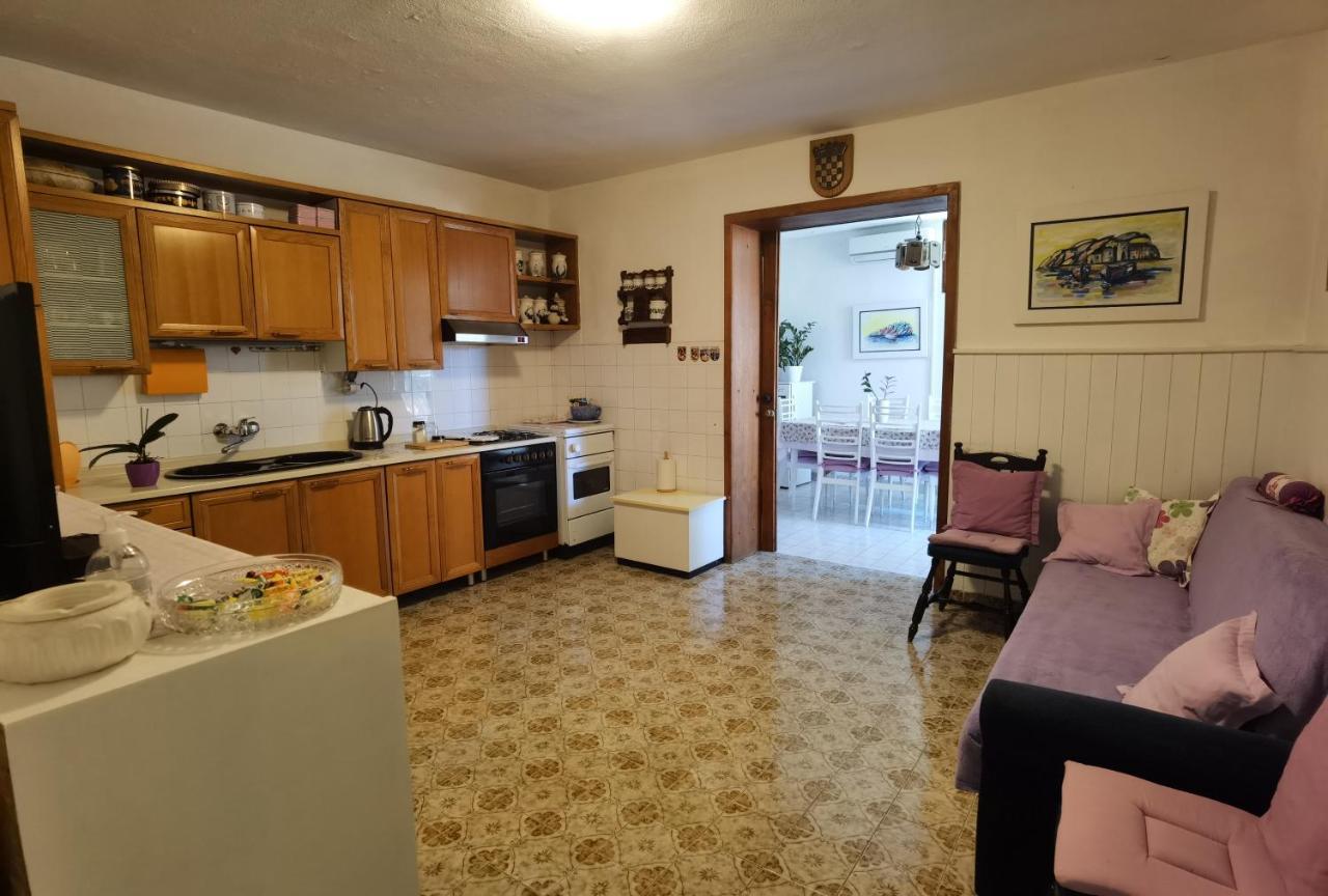 Apartament Apartman Ivo Makarska Zewnętrze zdjęcie